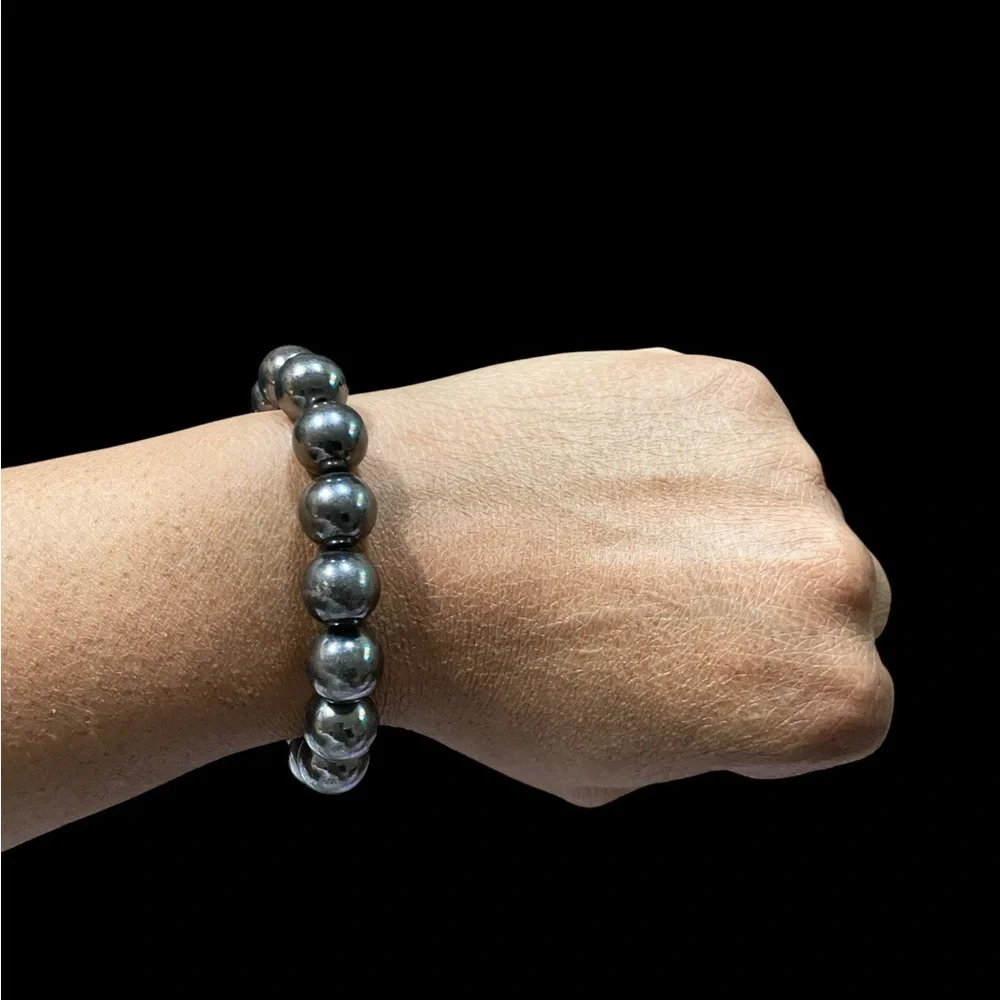 Elegant Silver Beaded Bracelet